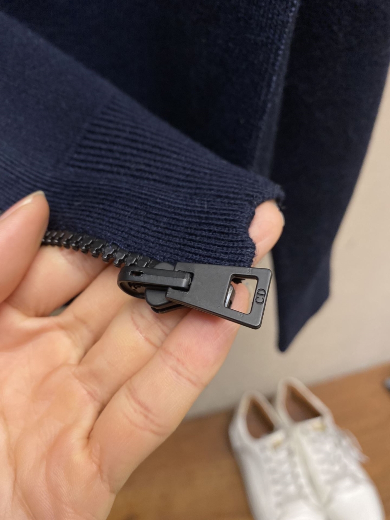 chr1st1an D10r sweaters